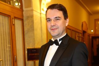 Nechutný útok Macinkova ministerstva na novináře: Fridrichová s Pokornou dostaly nekompromisní stopku